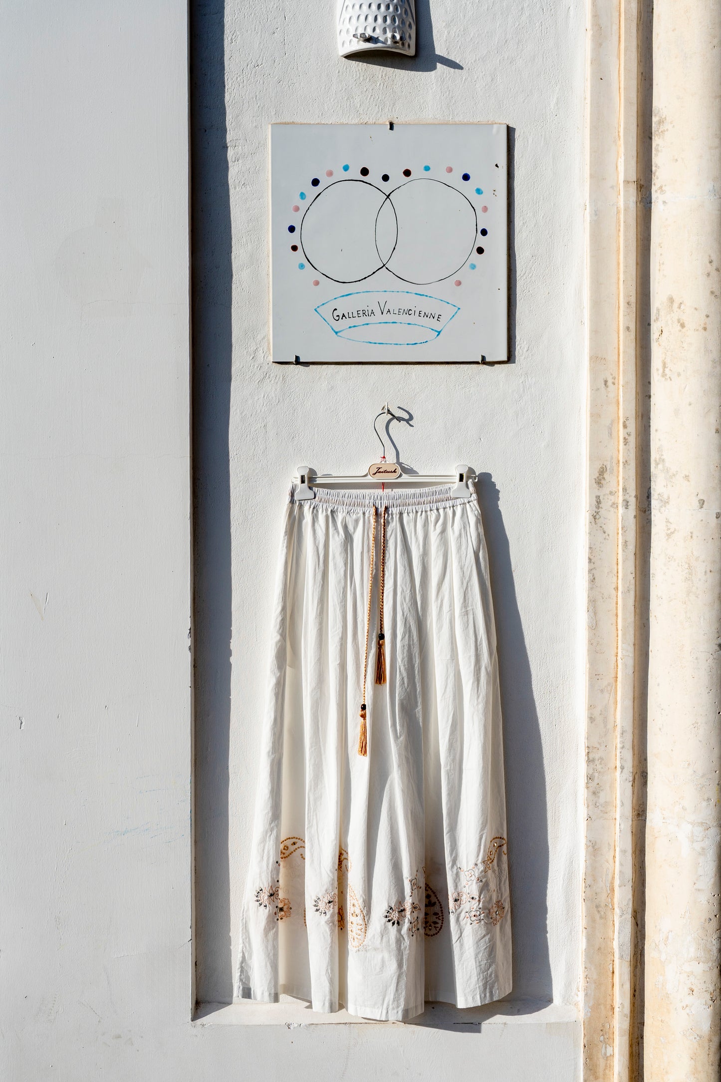 Skirt Women - White Embroidery Multicolor