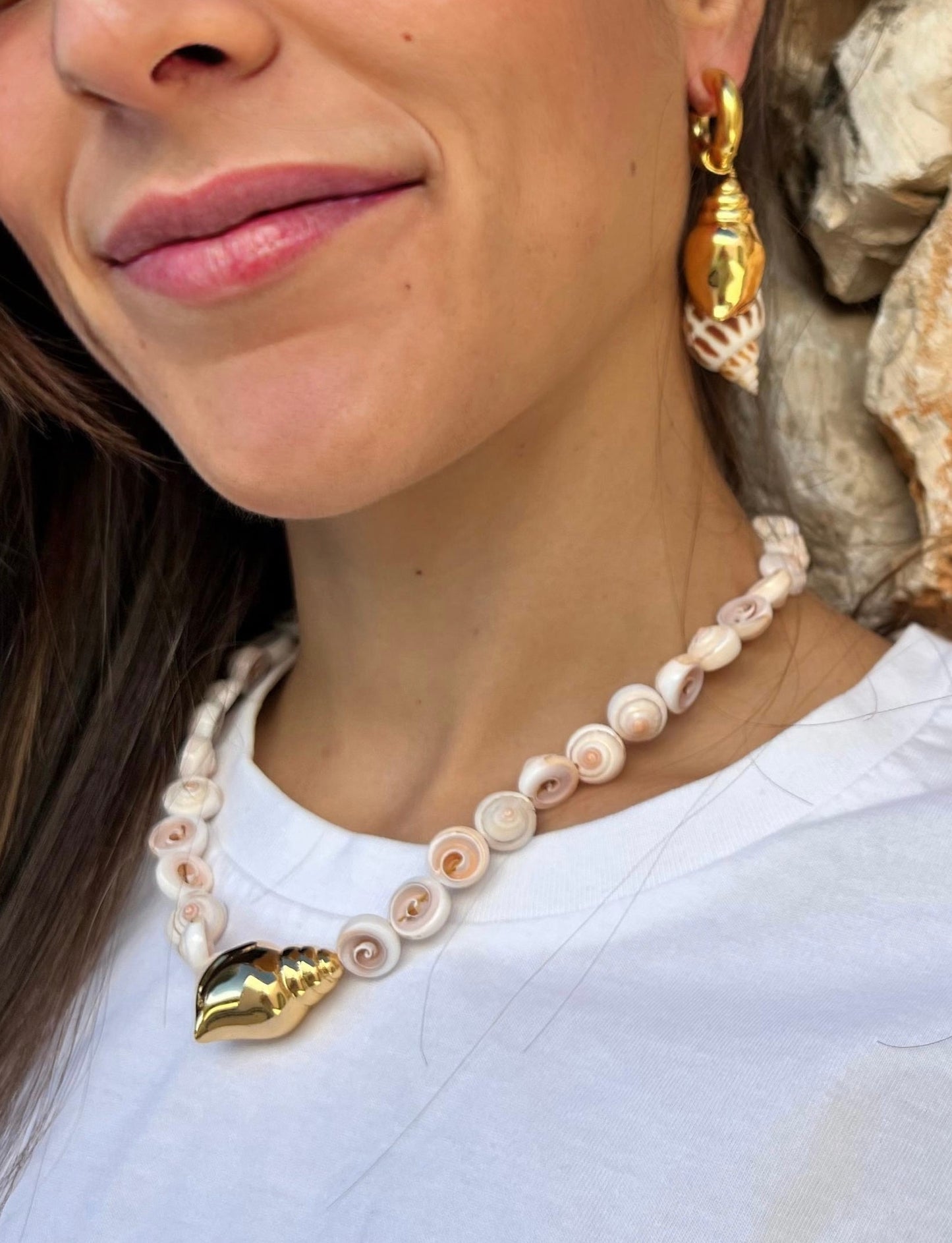 Earrings - Mismatch shell