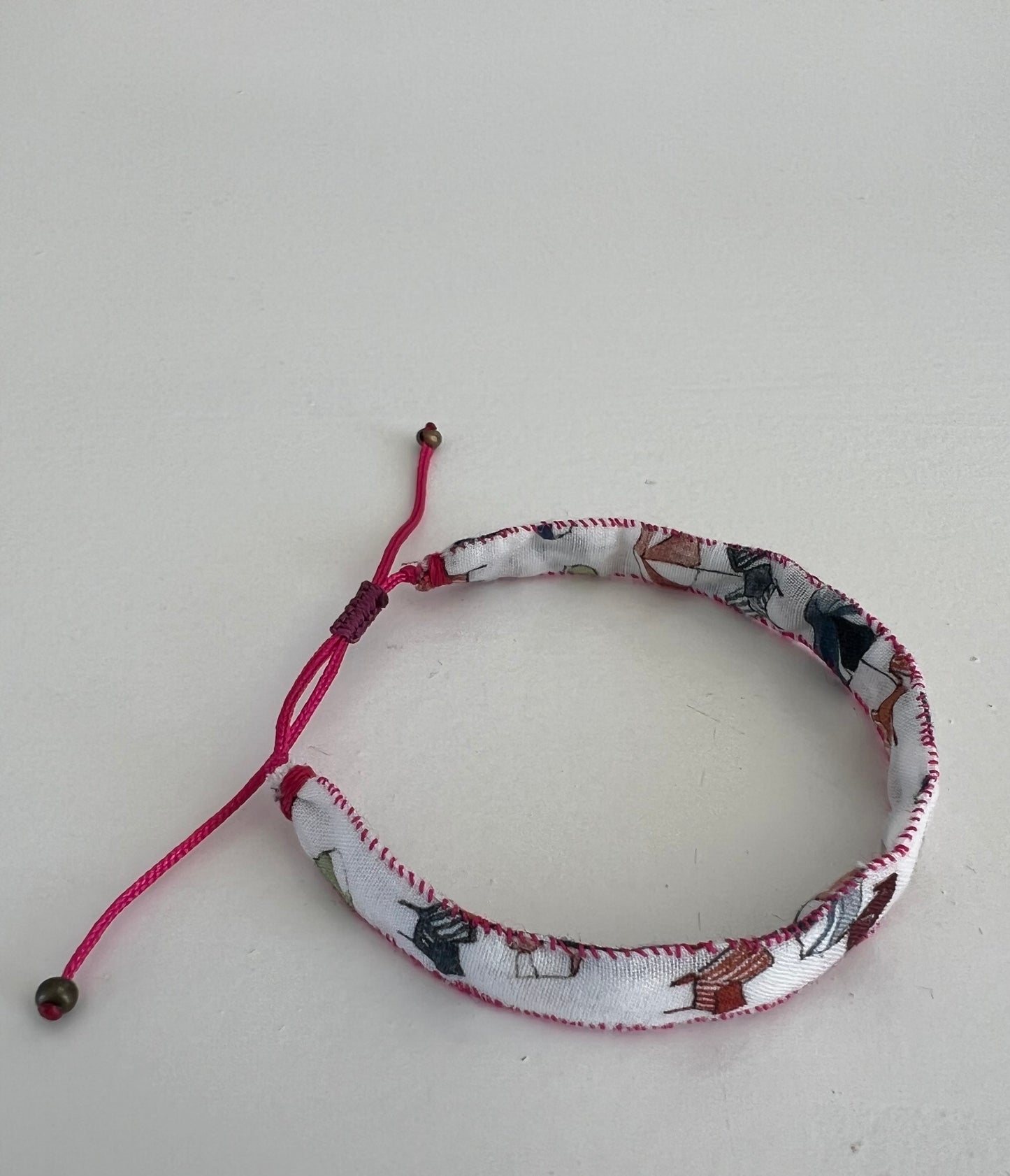 Bracciale - Tessuto regolabile con stampa Ombreloni GV ricamata rosa
