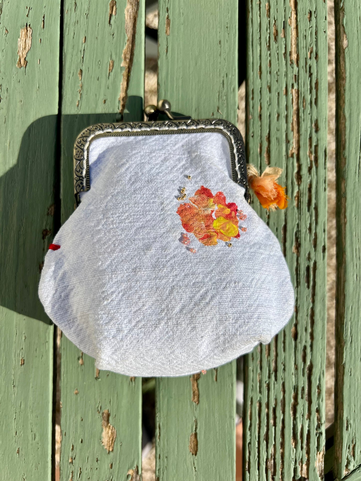 The Purse - "Je m’en fou" Orange/yellow