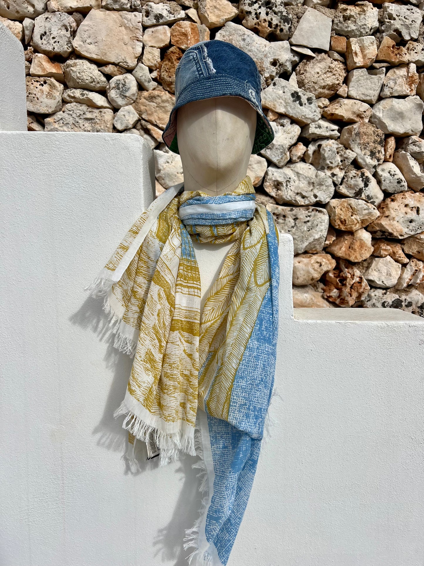 Scarf - 100 Philomena