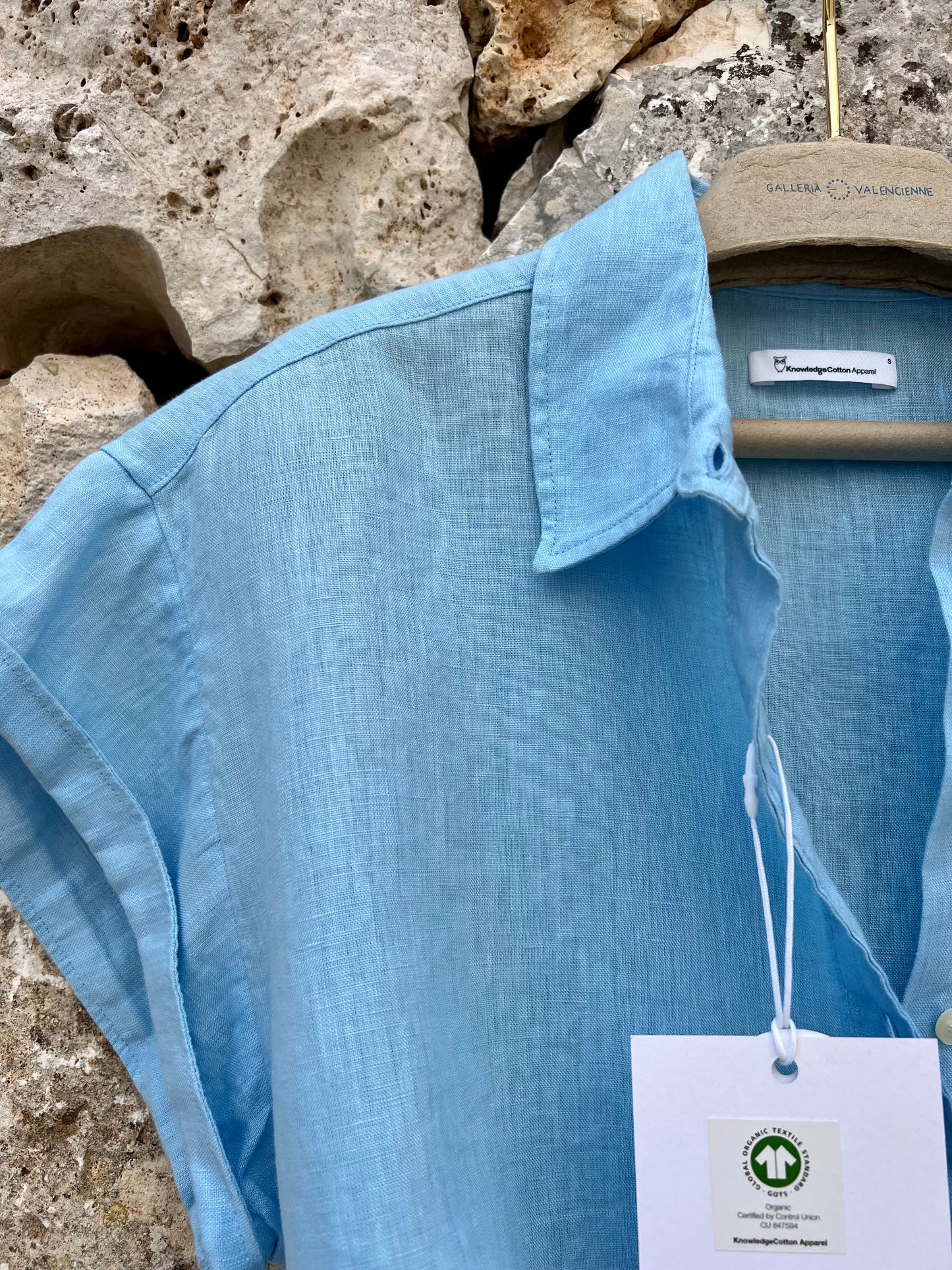 Shirt women - Airy Blue Sort Sleeve Linen