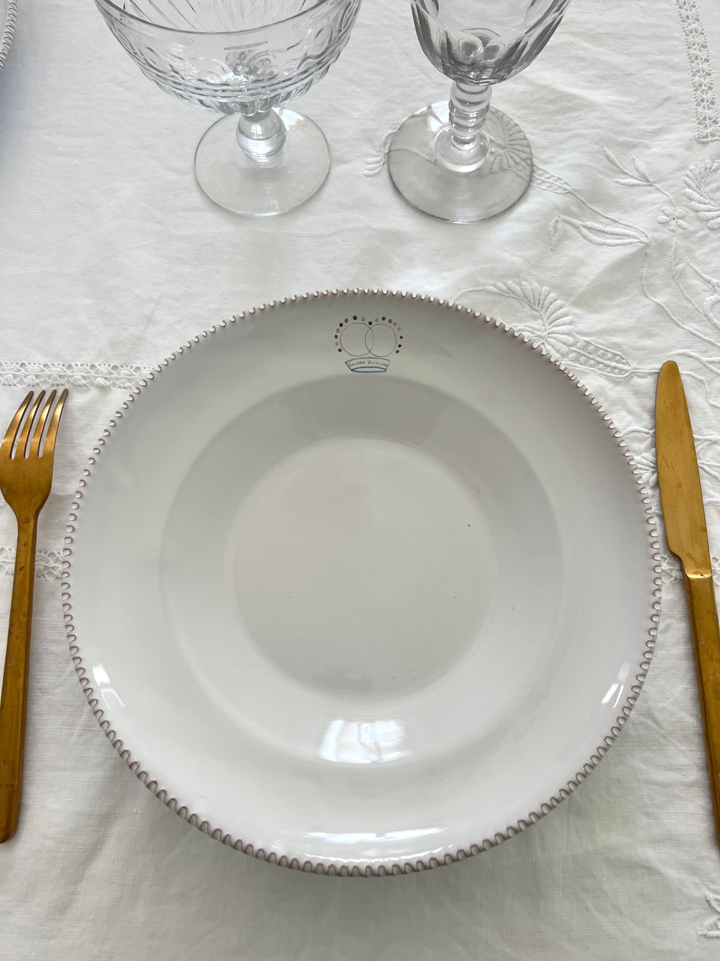 Plate - GV Collection Tableware - Crown GV Logo