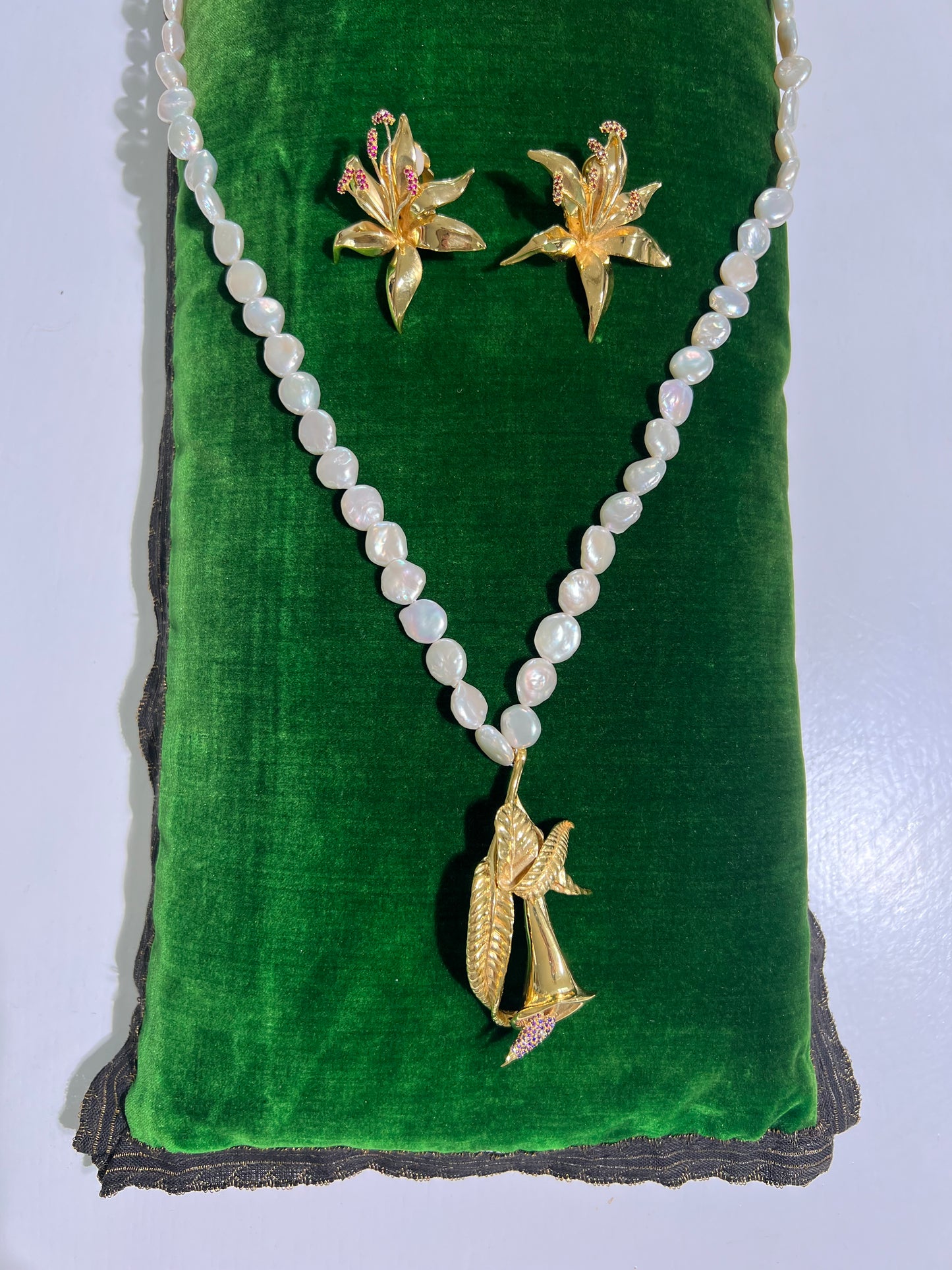Earrings - LILY