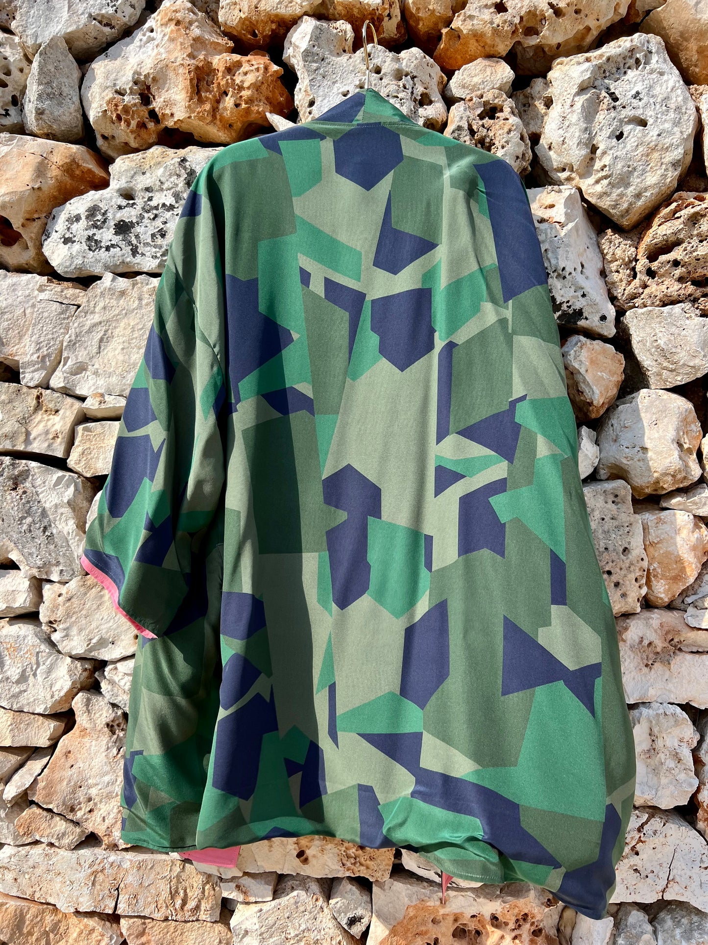 Kimono - Green Camouflage inside Pink