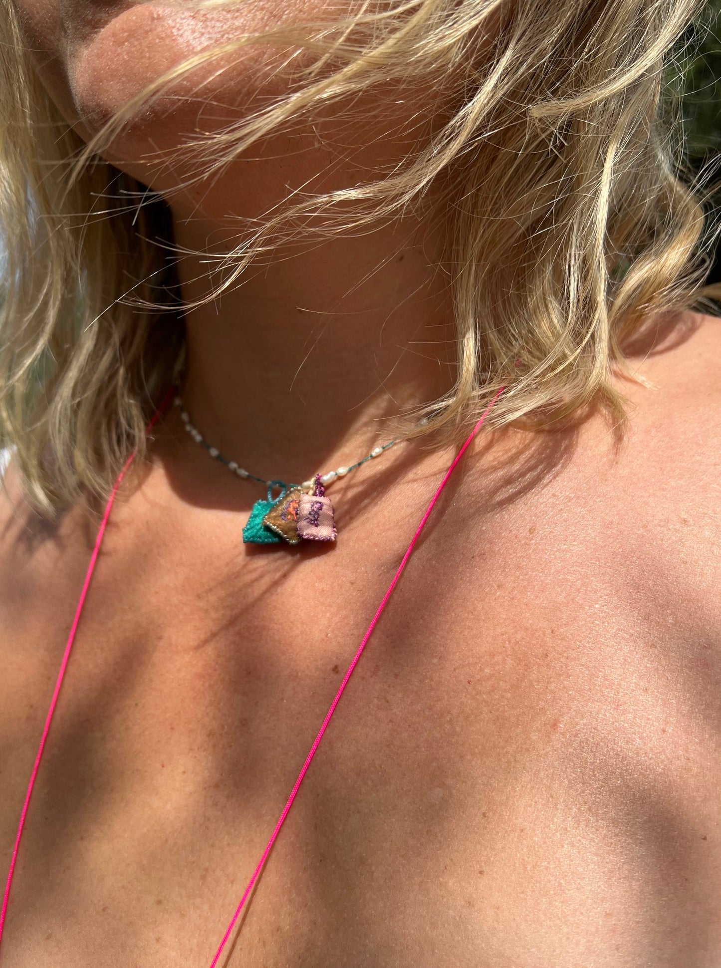 Necklace - Sophia Mother pearl necklace With Brown, Pink ,Turquoise Cushions