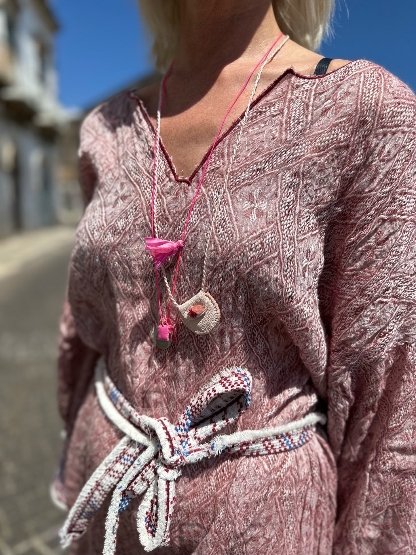 Necklace - Long Fluo Pink
