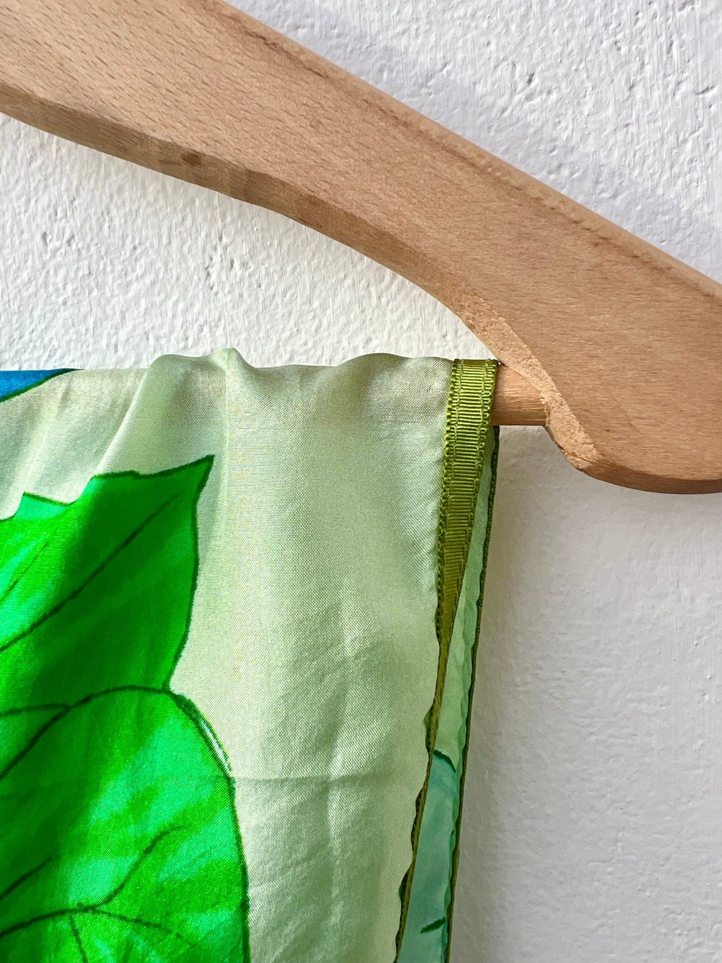 Scarf - Silk Scarf Green Pink Flower