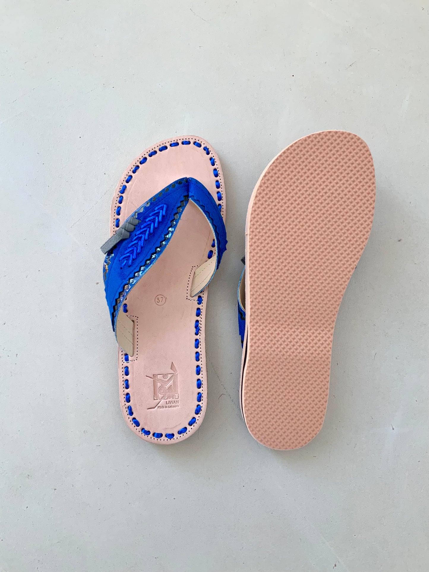 Chaussures Femme - Sandales Liwan Brillantes Bleu Éclatant Zohra