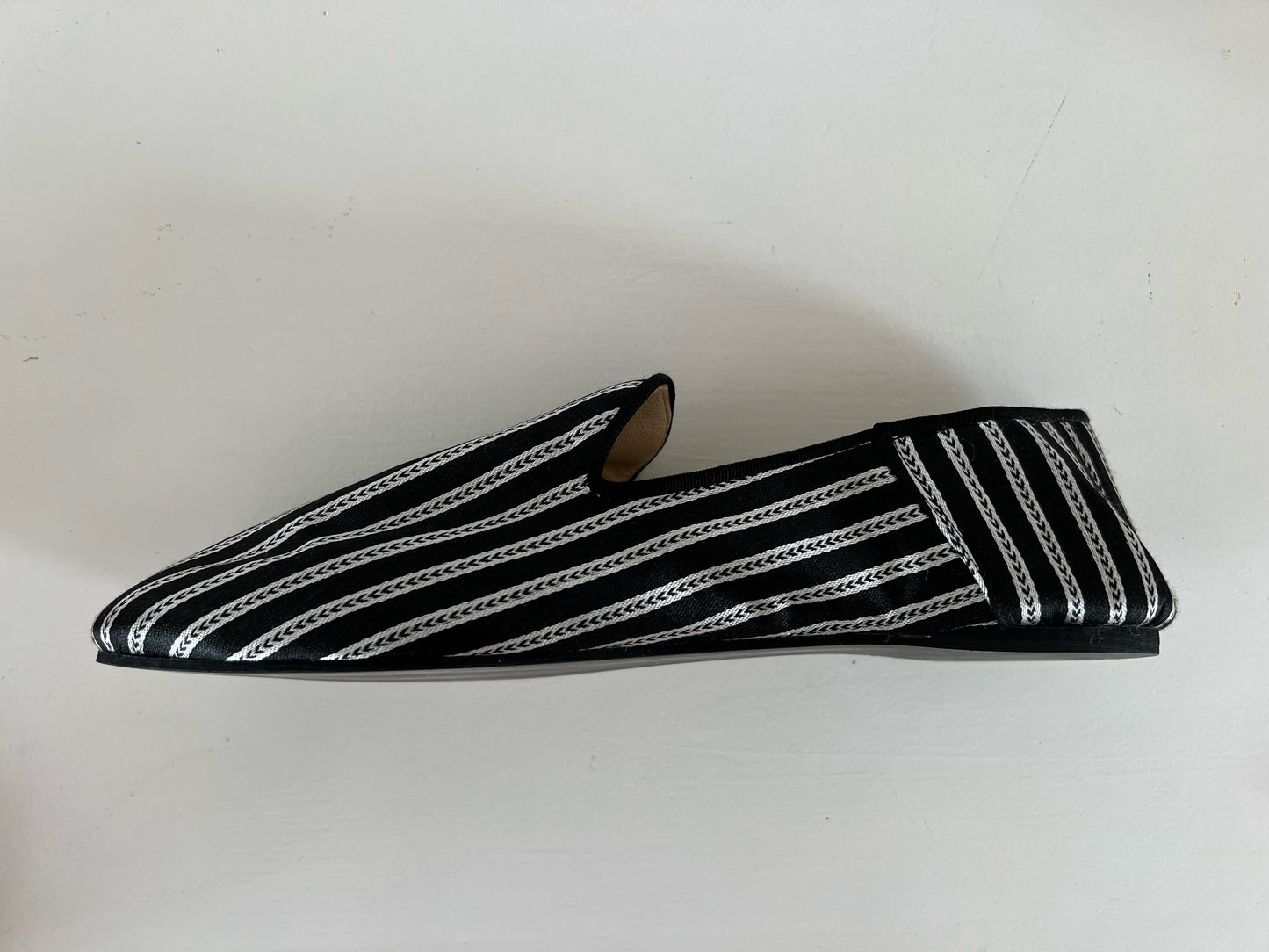 Shoes Men - Babouche  - Black and white stripes