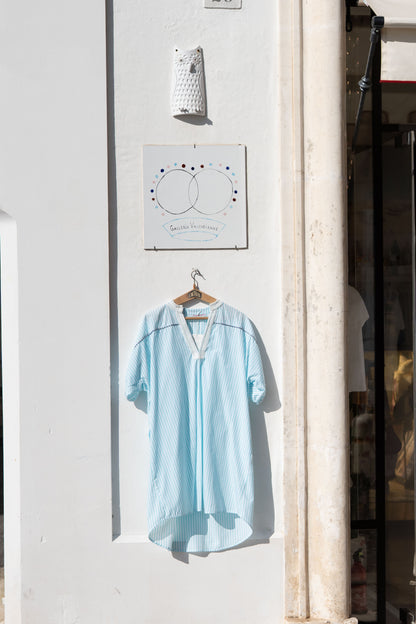 Vestito - Abito Romy a grandi righe blu laguna con piping blu e crema