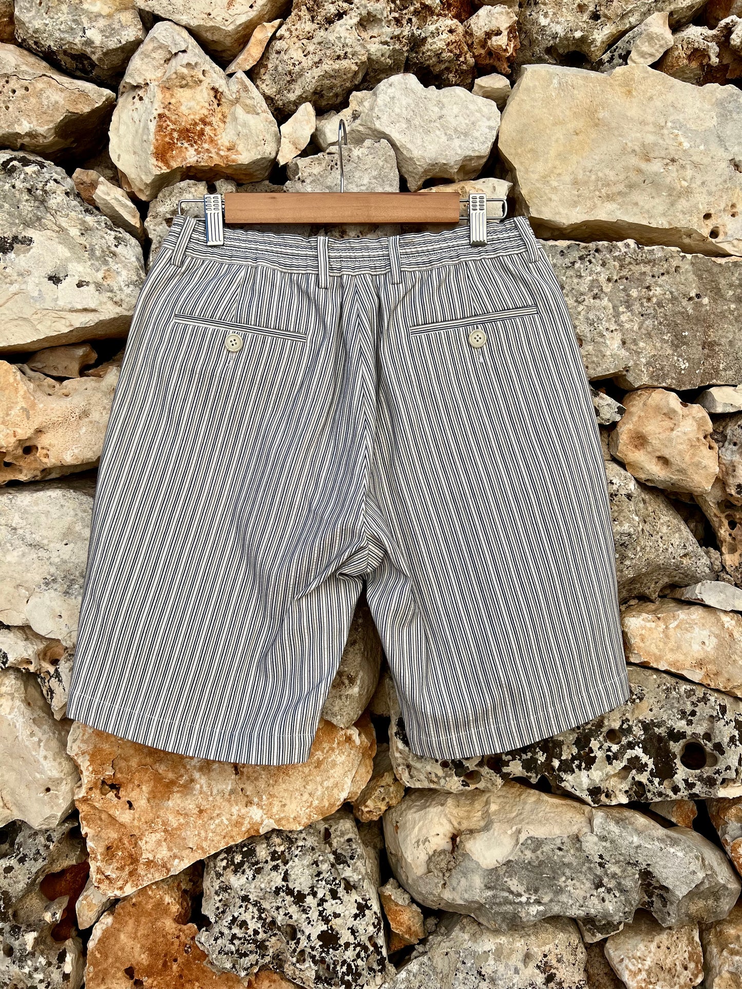 Short Men - ‘Paul’ in Seersucker Blue, Grey White Stripes