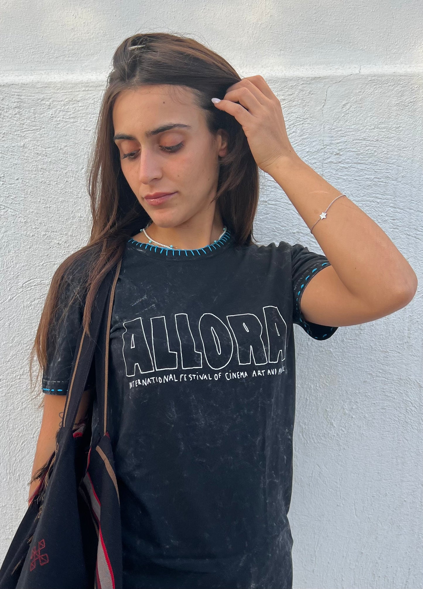 T-shirt - ALLORA Black tie and dye Unisex Hand Embroidered