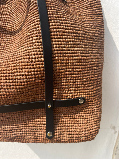 Borsa - Borsa CANDIDE in rafia marrone con cinturino in cotone multicolore