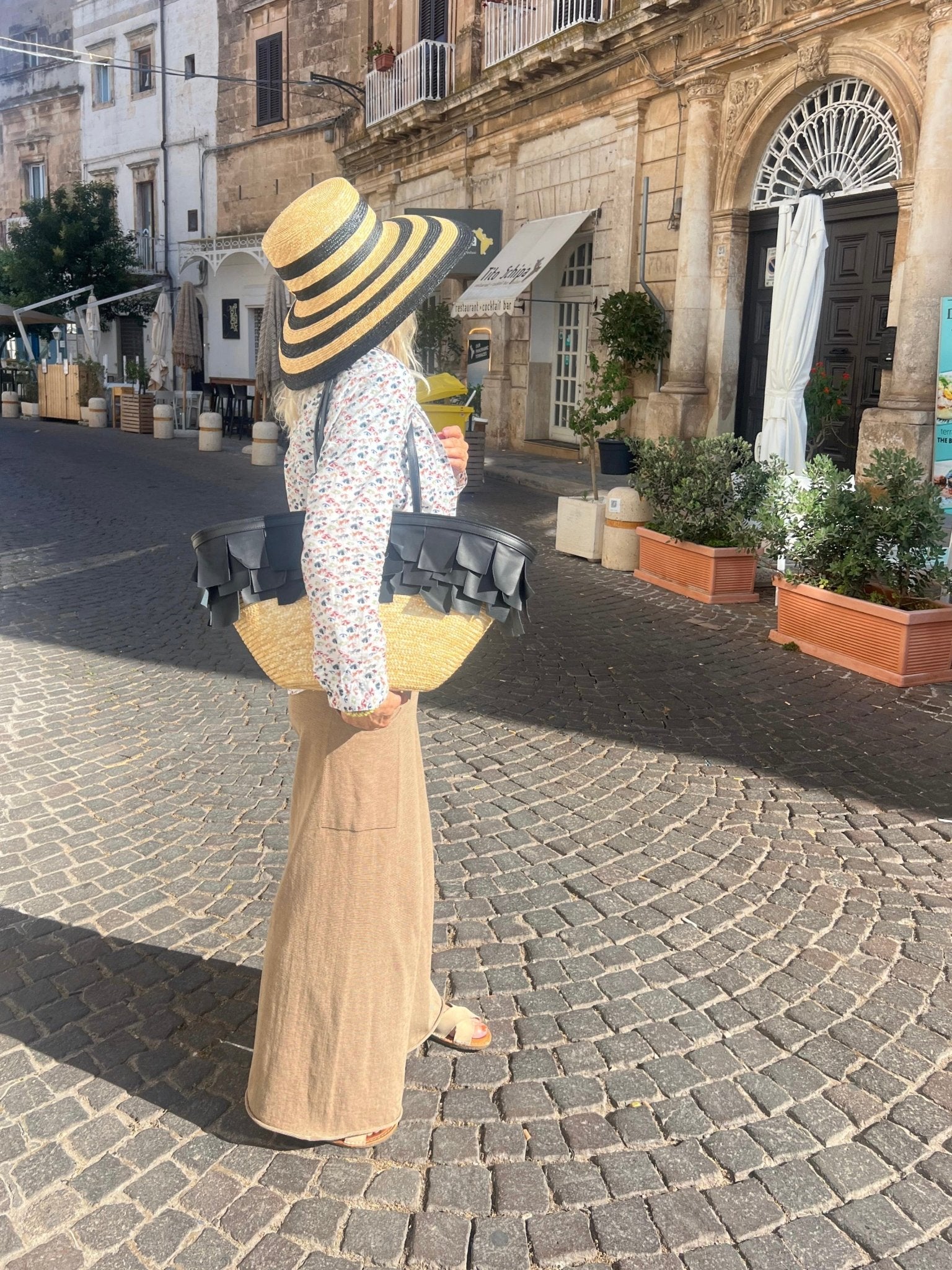 Bag - FORMENTERA Large Palm Basket Natural/Black