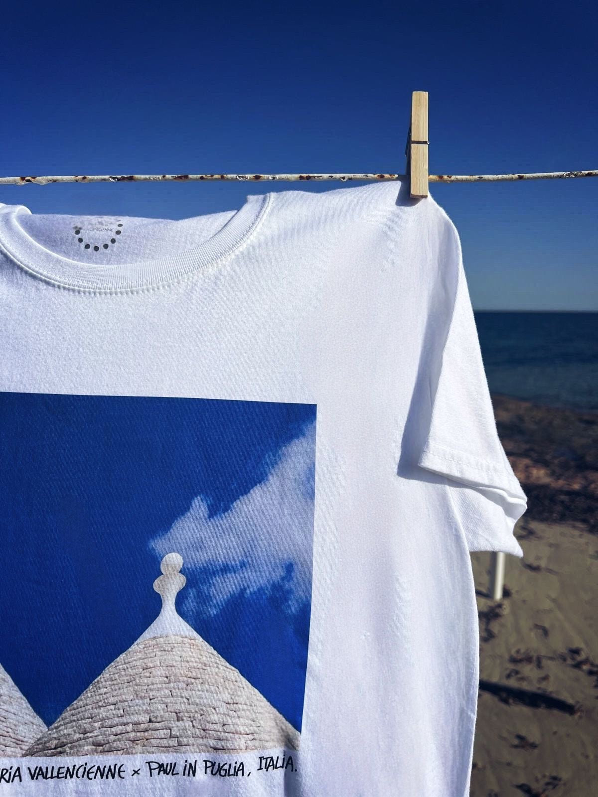 T-shirt - White Trulli photo