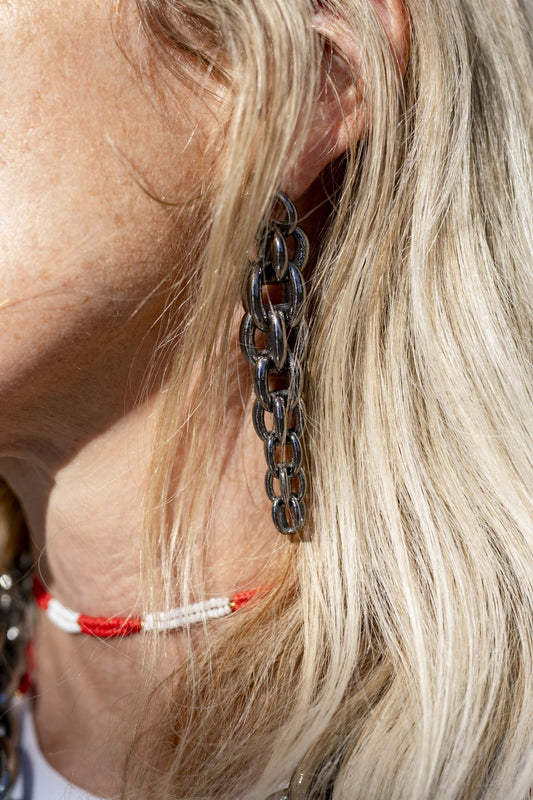 Earrings - Magna Metalic Gunmetal 2