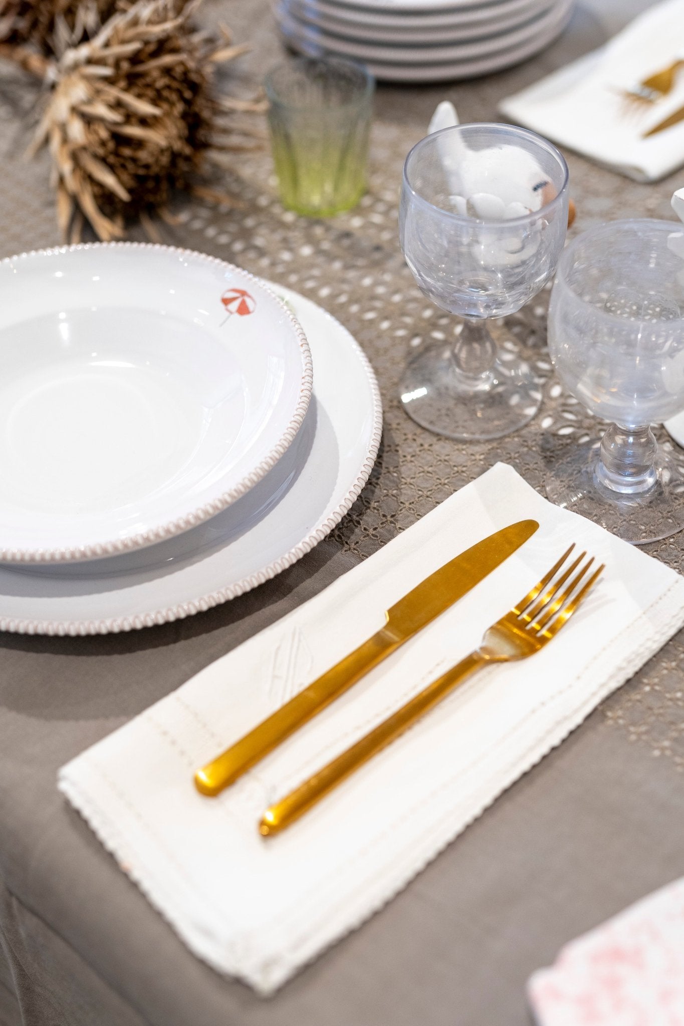 GV Collection Tableware - Plates Parasol - Made to Order 4 - piece settings for 4,6,12 guests