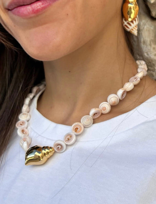 Necklace - Gold Shell