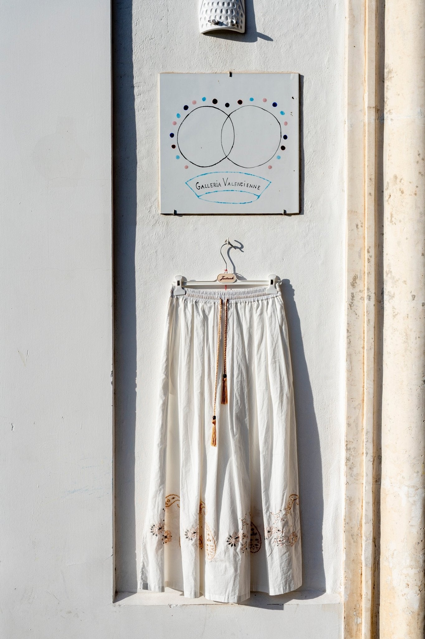 Skirt Women - White Embroidery Multicolor