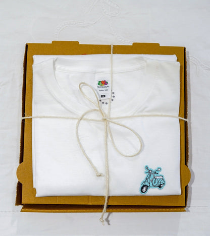 T-shirt - White Vespa Unisex