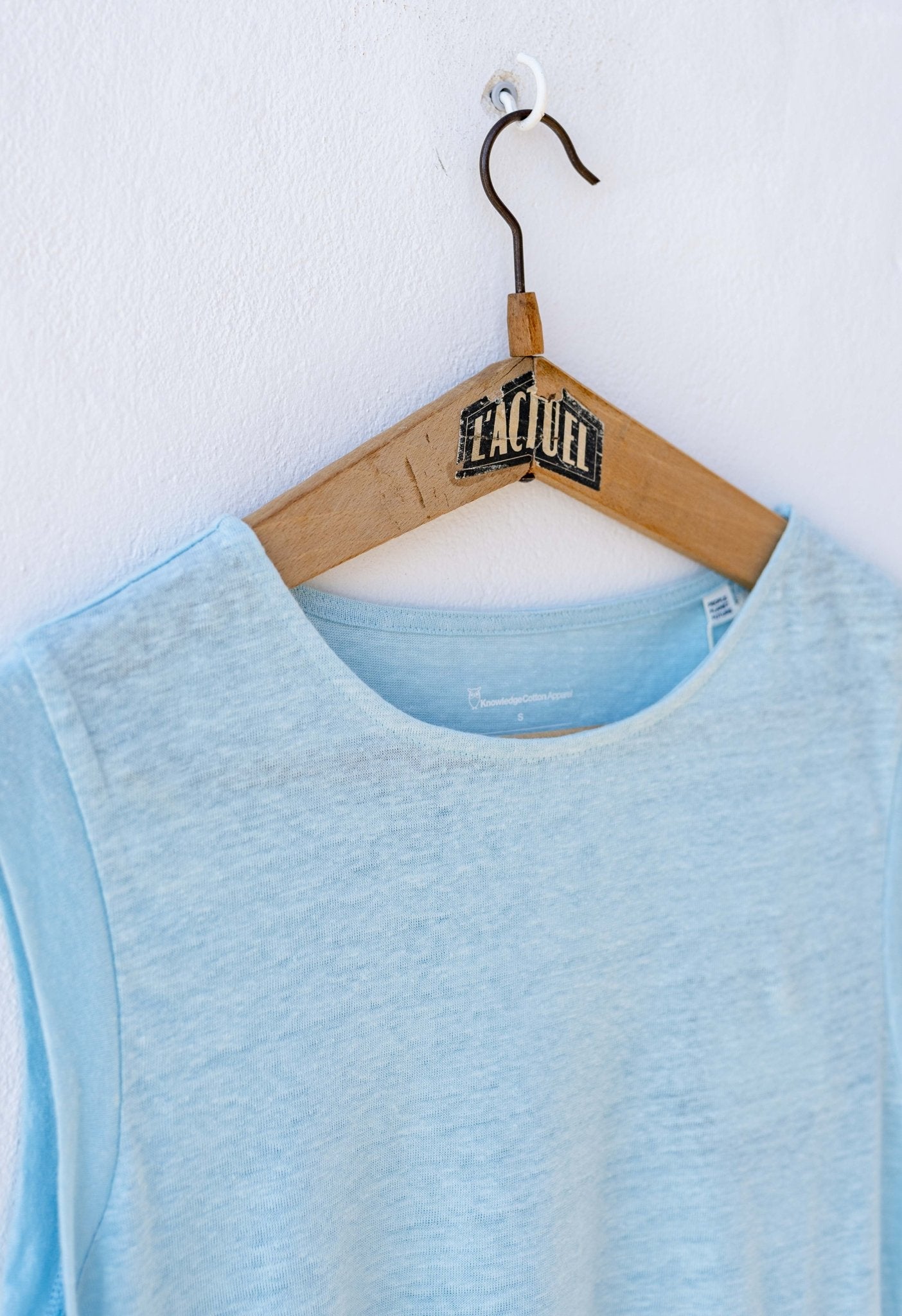 T-shirt Women - Sleeveless Linen Sky Blue tee shirt